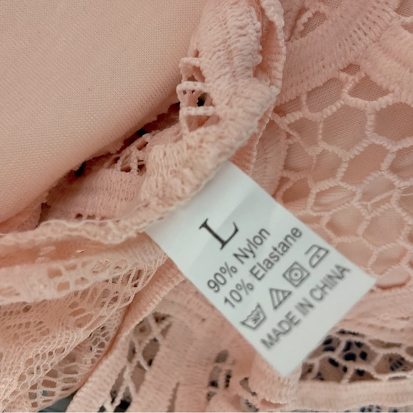 Guipure Pink Lace Bra - Picture 7 of 9